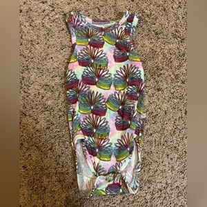 Posh Peanut Totally 90’s slinky Baby Onesie 12-18 months